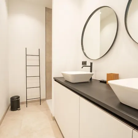 Historical And Spacious La Tourelle I By Interhome Apartmán *